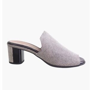 BEAUTIFEEL RAINE white & taupe print mules